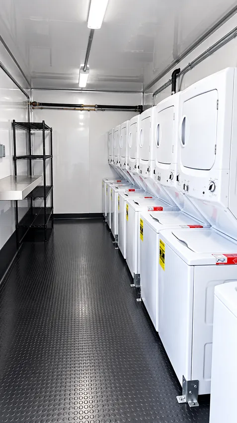 26–27ft Laundry Trailer (8 Washer/Dryer)